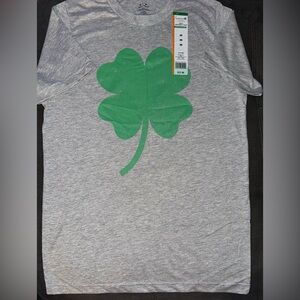 NWT St Patty’s Day Gray Tee with Green Clover
